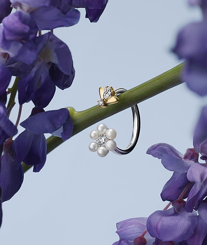 Secondary image 2 - Some of the pieces from the Pandora and Bridgerton collection.