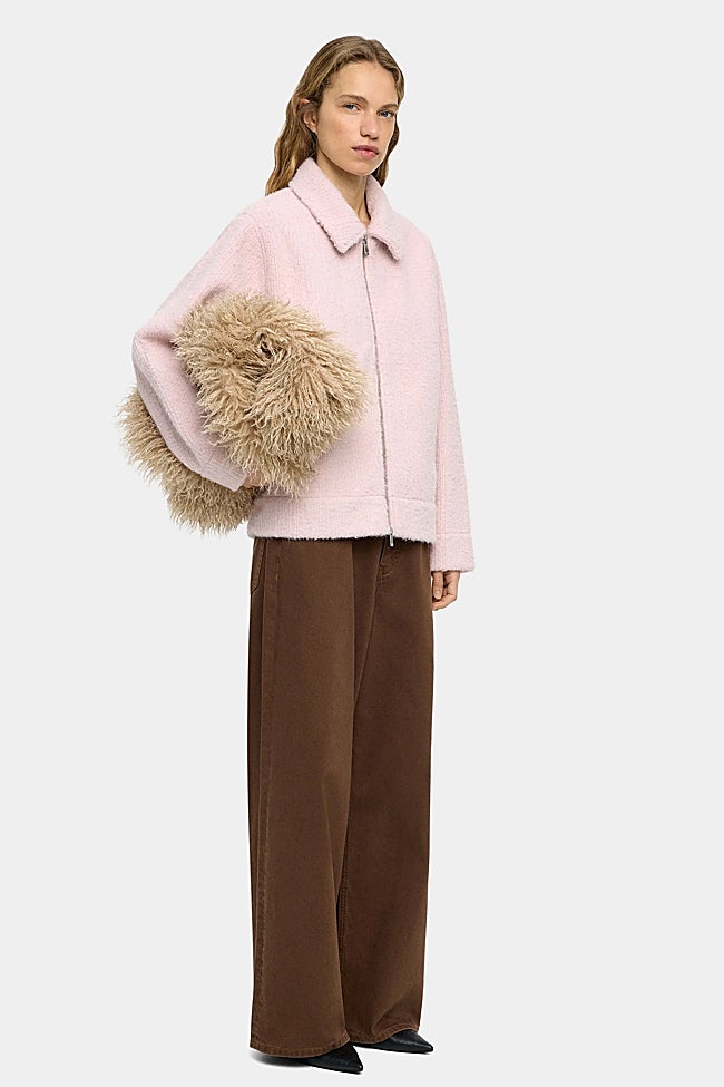 Abrigo rosa de Parfois (39,99 euros)