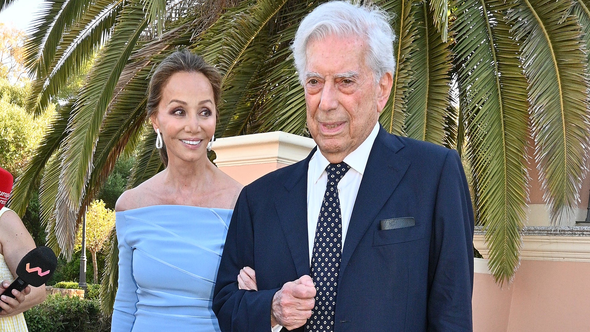 Isabel Preysler Reveals in Her Memoirs How Much Mario Vargas Llosa Gave Her for Living Expenses