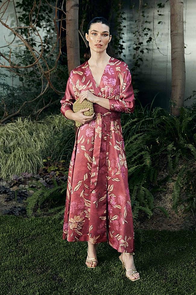 Vestido con estampado de flores de Bimani.