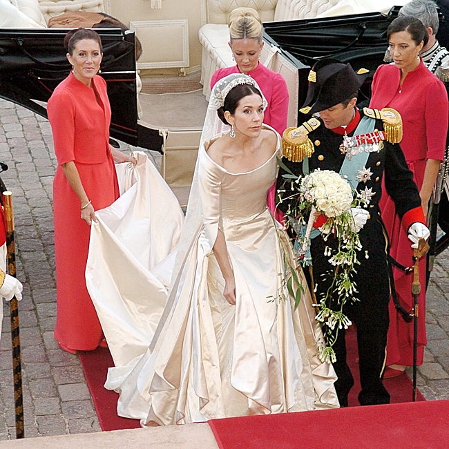 Jane (left) and Patricia (center) were the bridesmaids at Mary and Frederik's wedding.