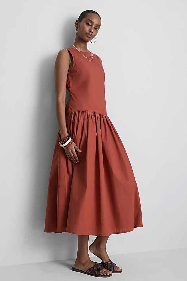 Vestido midi de Primark (18 euros)