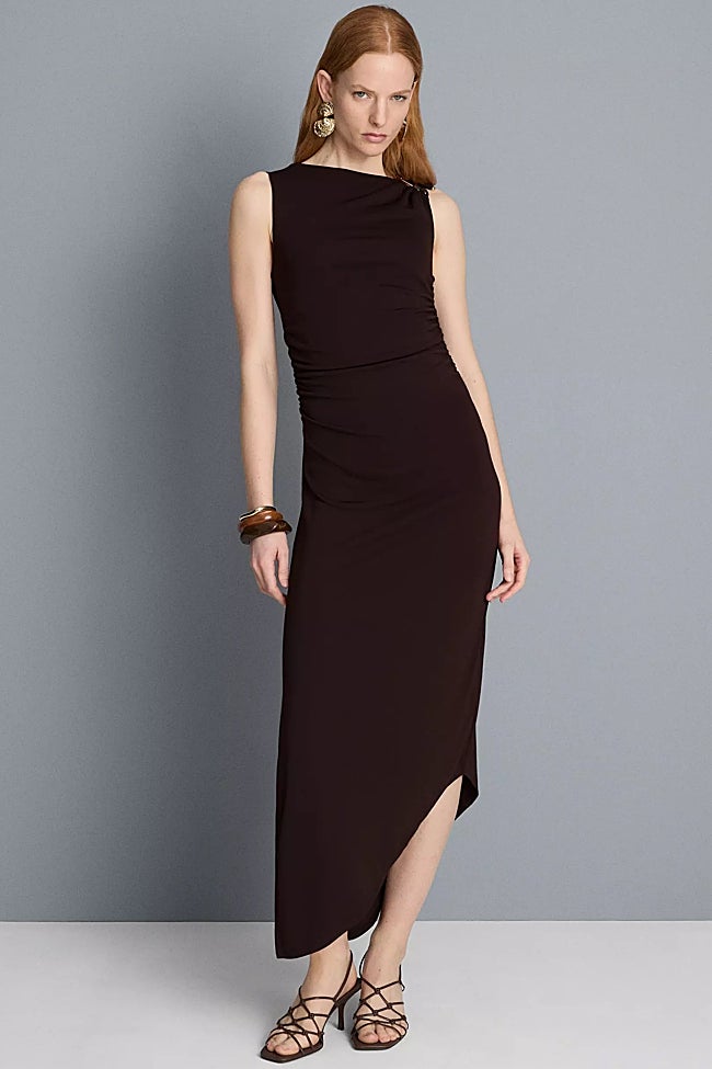 Vestido negro de Primark (18 euros)