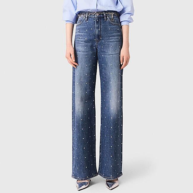 Vaqueros de tiro alto con strass de Maje, 204 euros.