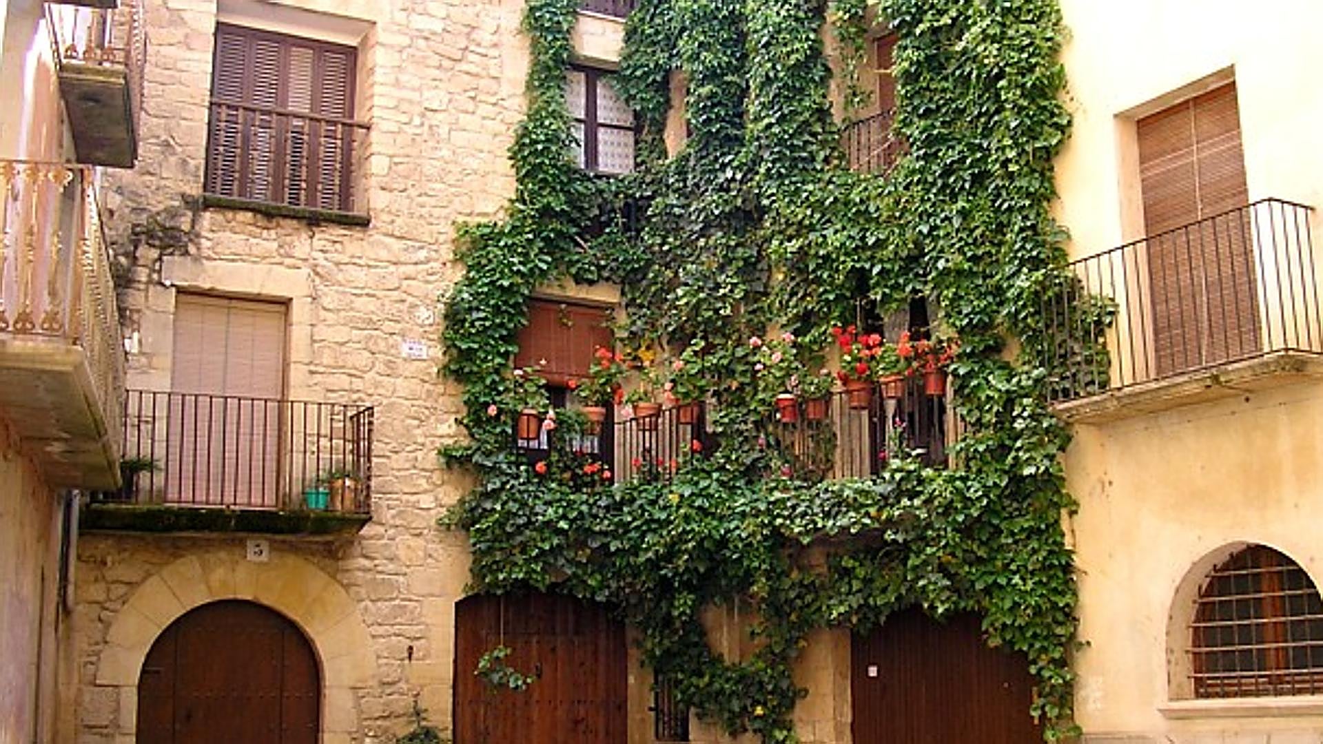 The Most Beautiful Medieval Village in Spanish Tuscany with a Special Connection to Vargas Llosa