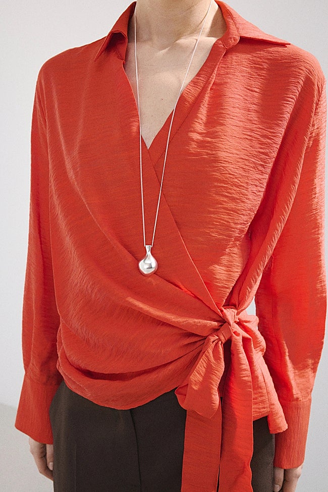 Camisa roja de Mango (35,99 euros)