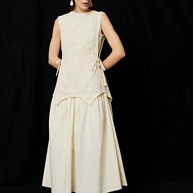 Vestido bordado de Vogana, 259 euros.