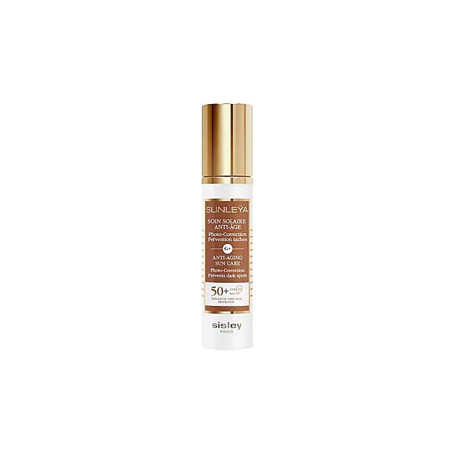 Protector solar antiedad Sunleÿa Soin Solaire Anti-Âge SPF50+ de Sisley.