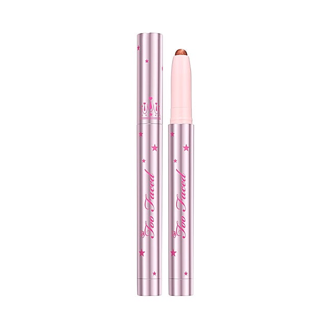 Quickie Queen Barra de Sombra de Ojos Too Faced.