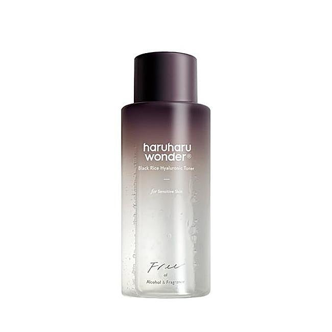 Haruharu Black Rice Hyaluron Toner.