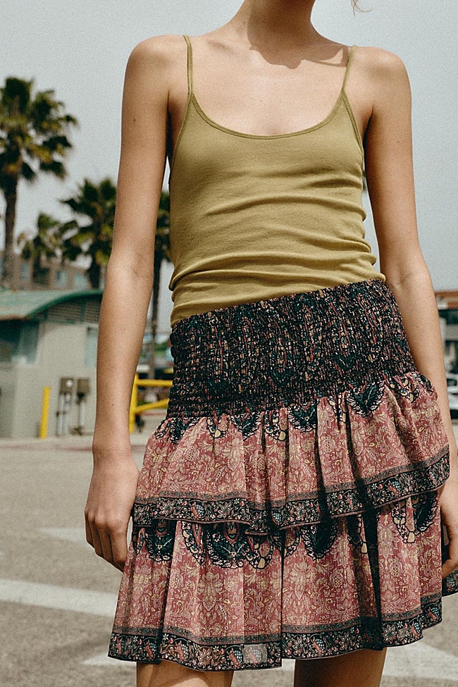 Falda estampada de Zara (25,99 euros)