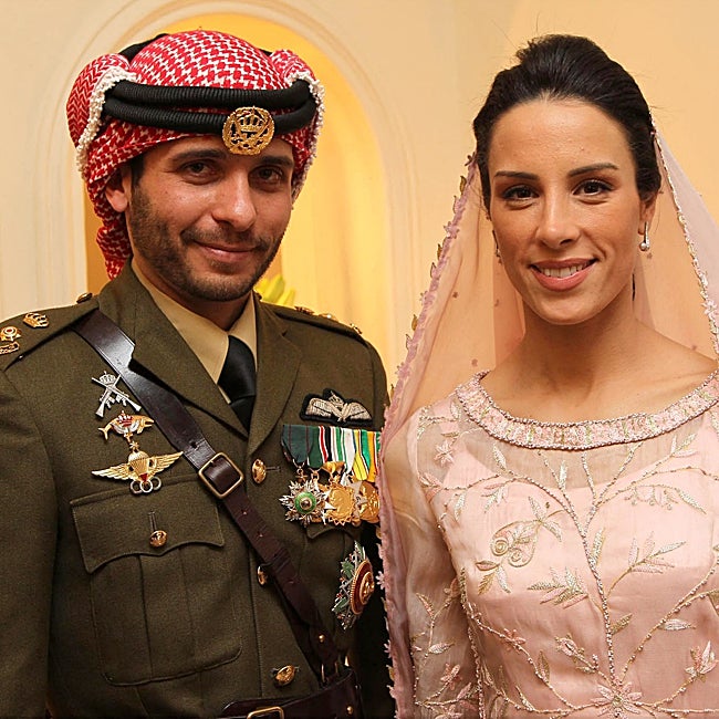 El príncipe Hamzah con su esposa, la princesa Basmah.