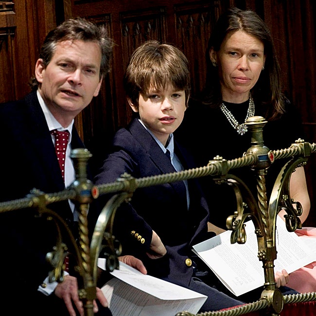 Lady Sarah Chatto, junto a su marido y su hijo Arthur.