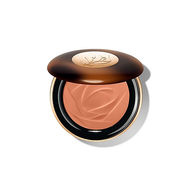 Teint Idole Ultra Wear C.E. Skin Transforming Bronzer de Lancôme.