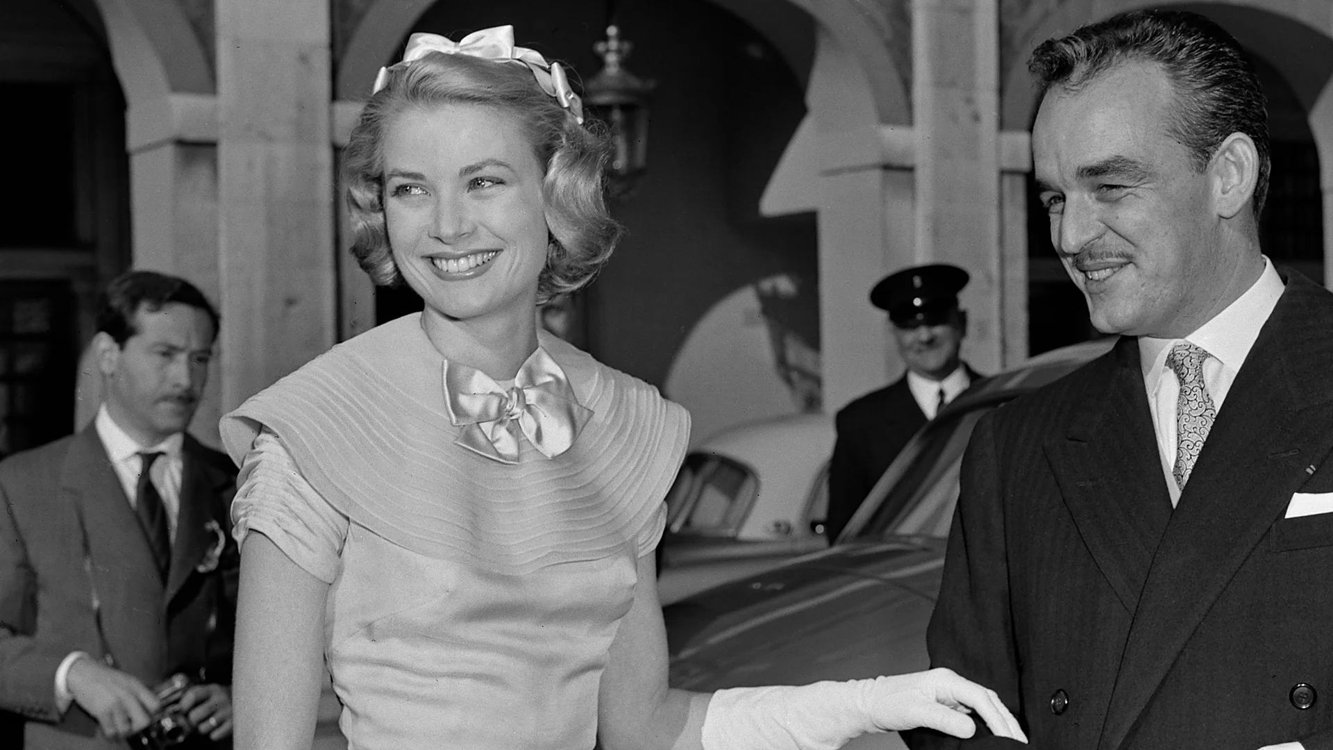 When Grace Kelly Conquered Monaco 70 Years Ago for Her Wedding to Prince Rainier