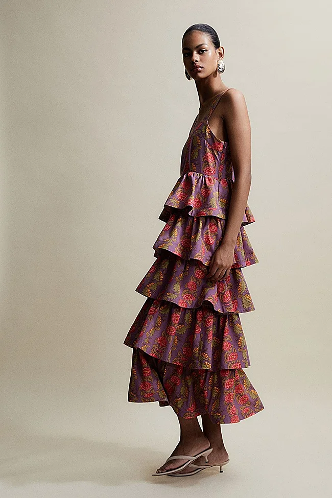 Vestido estampado de Sfera (59,99 euros)