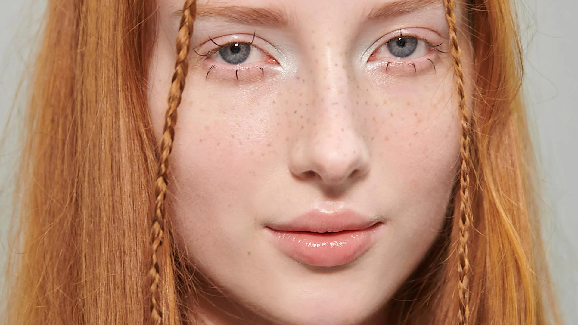 Gloss 3D: The Summer Hair Trend Taking Over