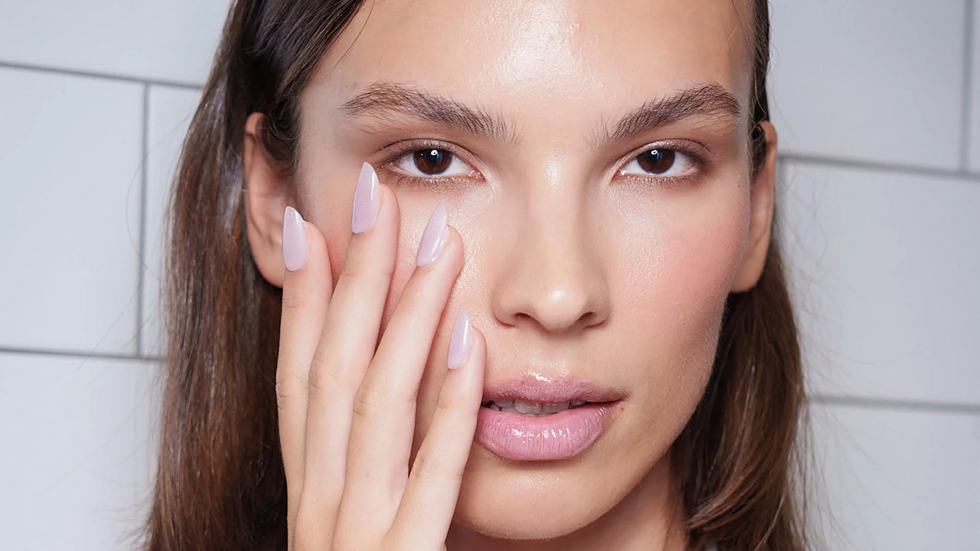 The Best Clean and Discreet Manicure for Wedding, Baptism, and First Communion Season