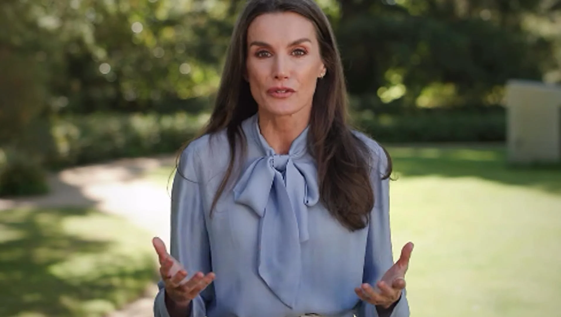 Queen Letizia Speaks Guarani: Surprising Social Media Message and Her Special Ties to Paraguay
