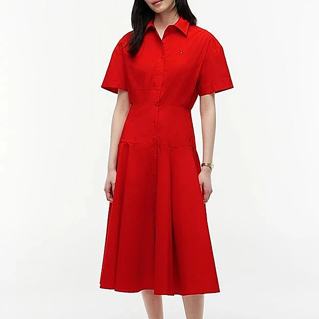 Vestido camisero rojo de Tommy Hilfiger, 199,90 euros.