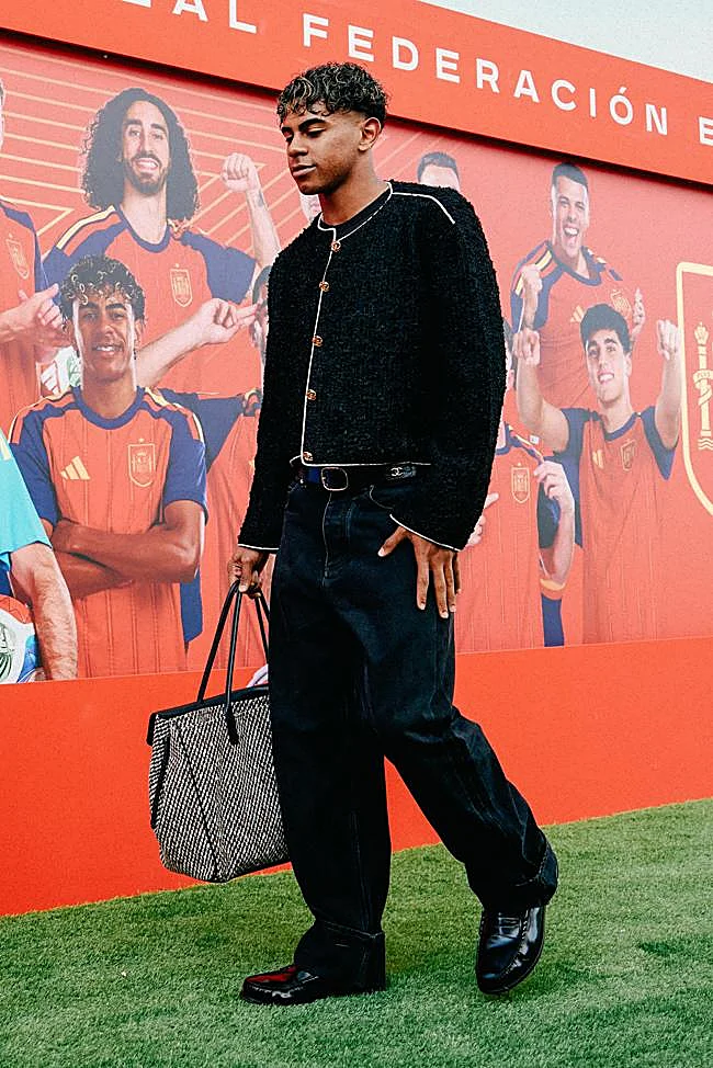 El look más importante de Lamine Yamal.