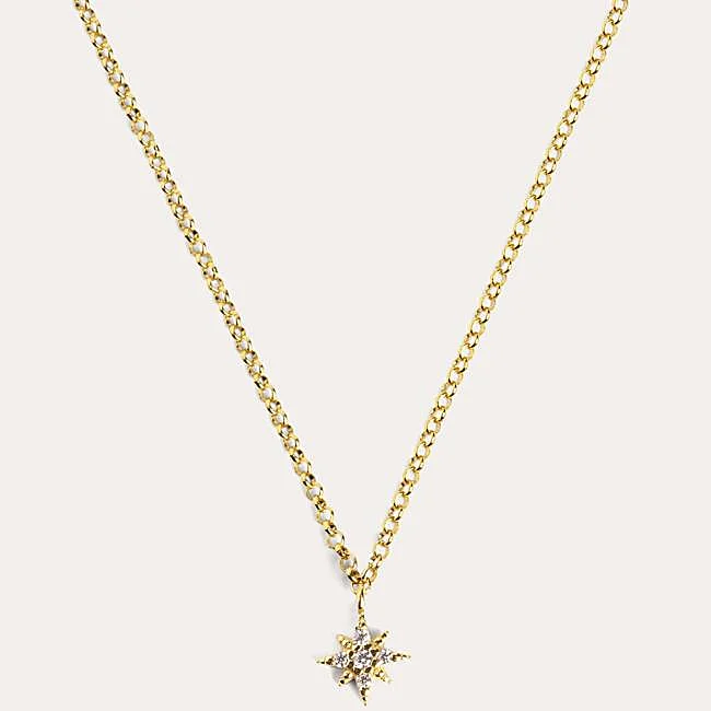 Collar con estrella de Singularu, 34,99 euros.