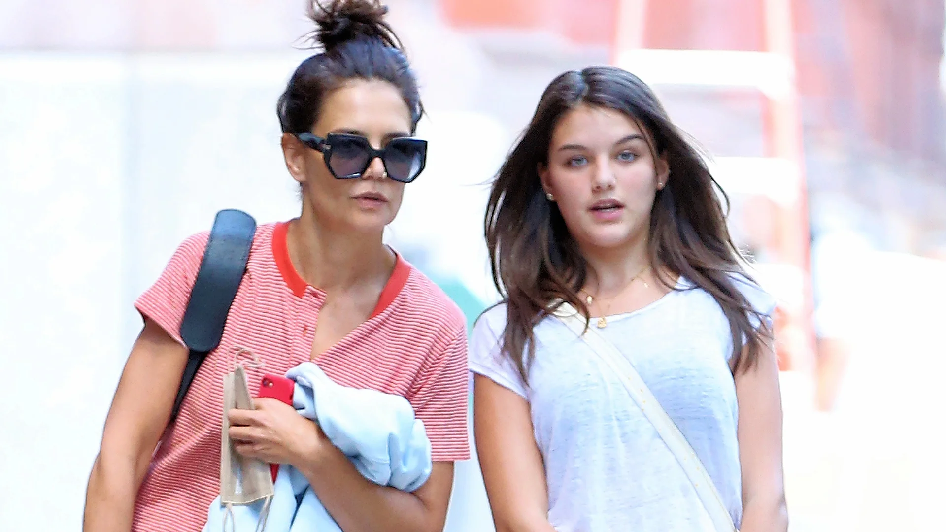Suri Cruise Is Now Suri Noelle: Katie Holmes’s Daughter Drops Tom Cruise’s Surname