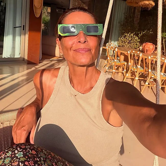 El selfie de eclipse de Nuria Roca.