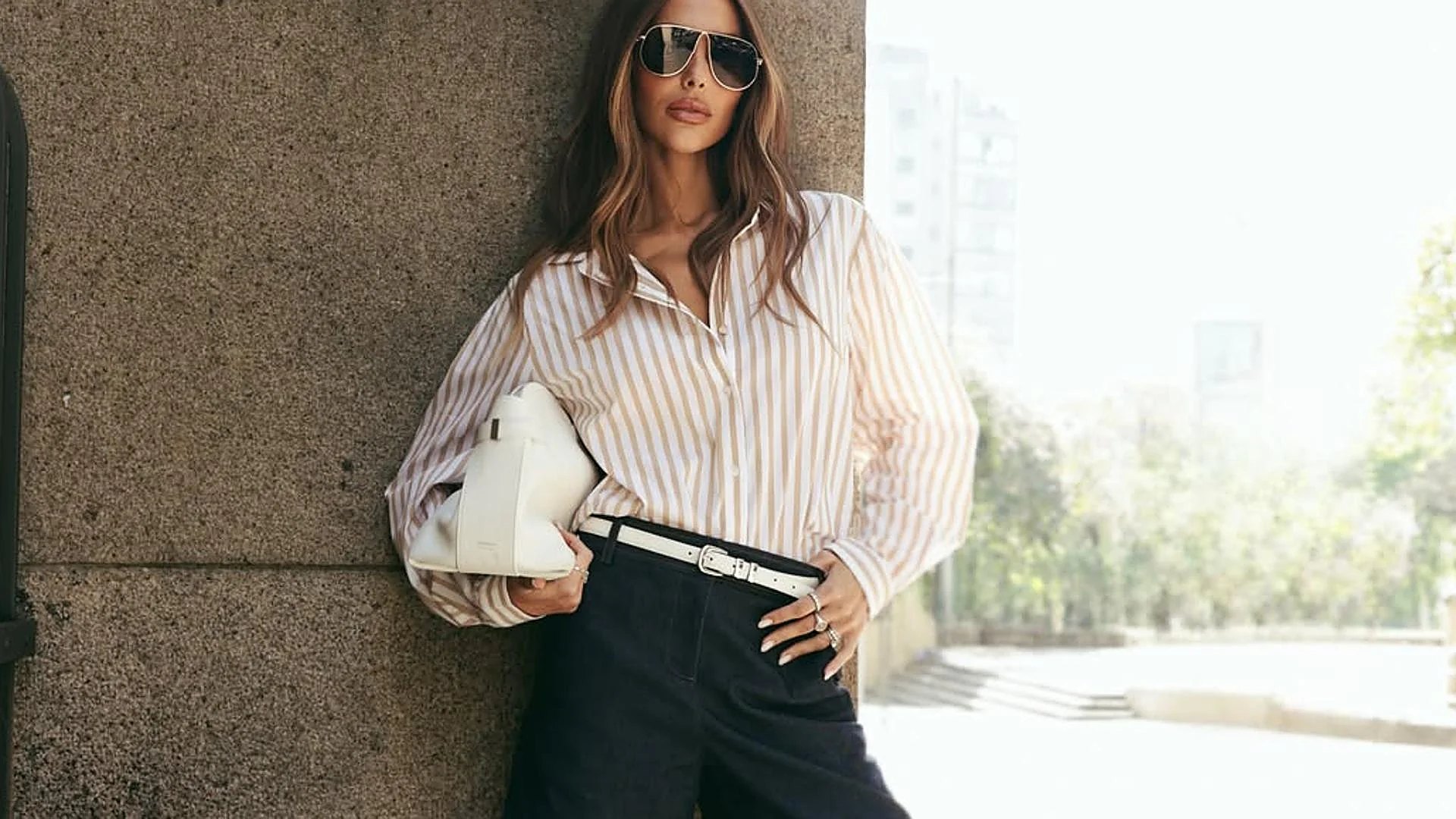 September Essentials for an Elegant Woman with Classic Style
