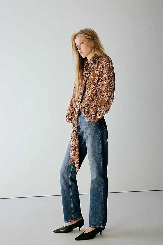 Camisa boho + vaqueros rectos