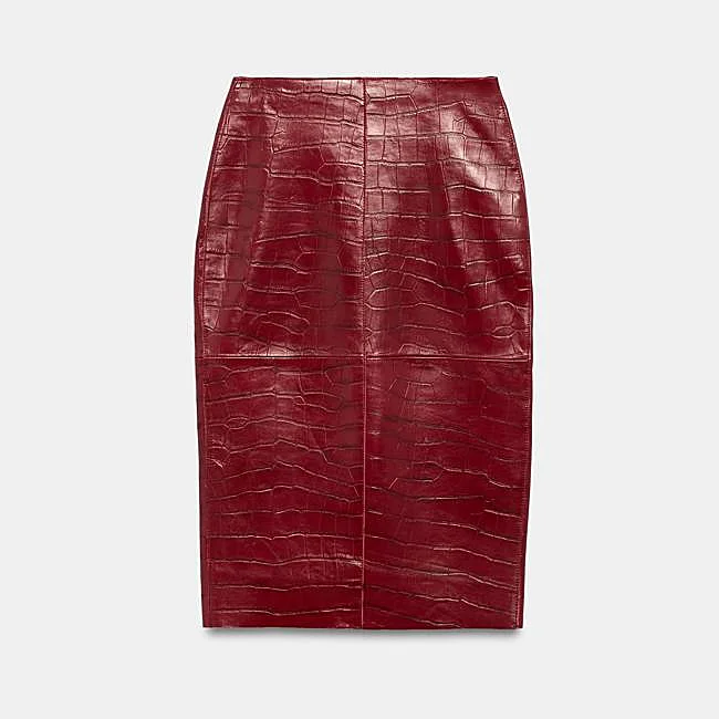 Falda de piel de Zara, 159 euros.