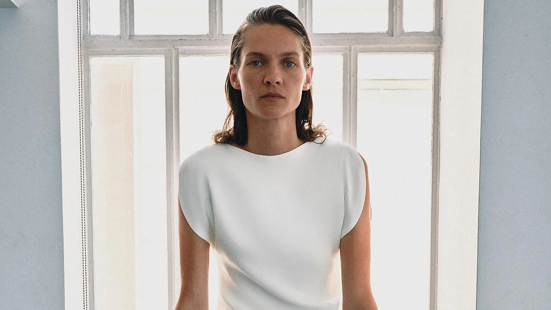 Zara’s New Collection Dress: Perfect for Back to the Office