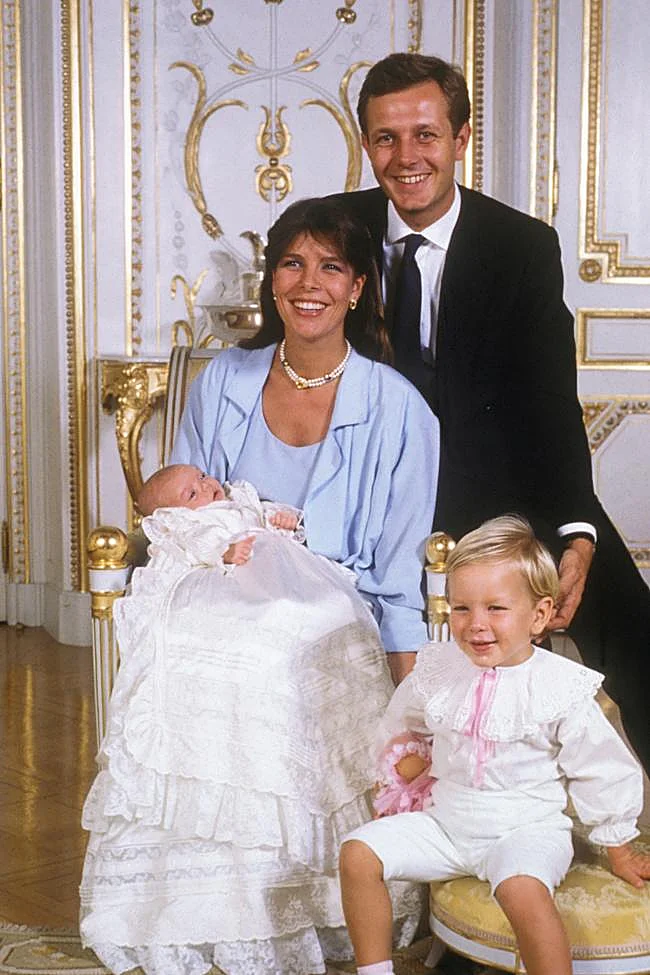 El bautizo de Carlota Casiraghi (1986).