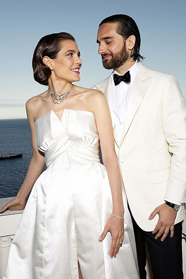 Carlota se casó con Dimitri Rassam el 1 de junio de 2019 en Mónaco.