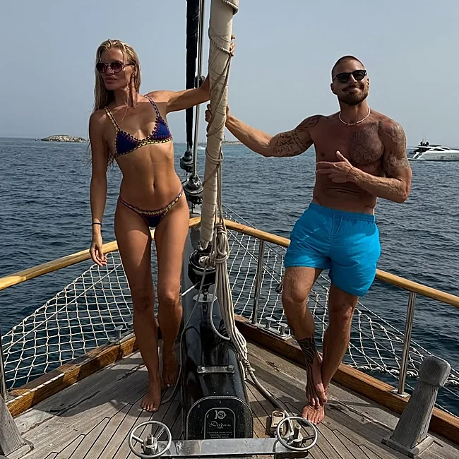 Esther Cañadas y Ricky Martin, juntos este verano en Ibiza.