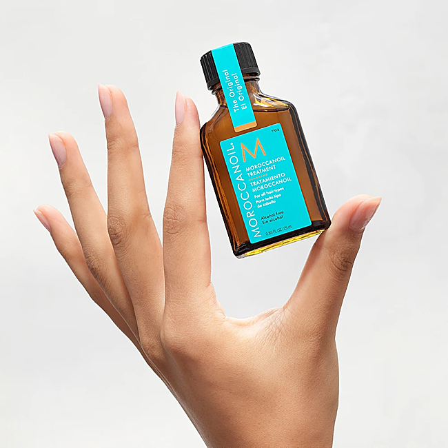 El aceite de Moroccanoil de 25ml (20 euros en Sephora).