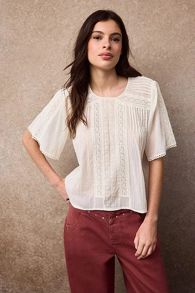 Camisa blanca de Slowlove (49,99 euros)