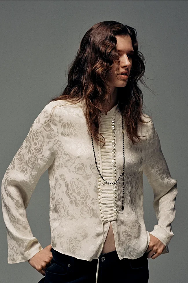 Camisa blanca de Mango (49,99 euros)