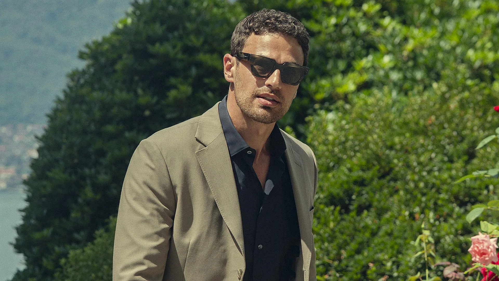 The Most Fun, Thrilling, and Sexy Mafia Series Has Just Returned to Netflix