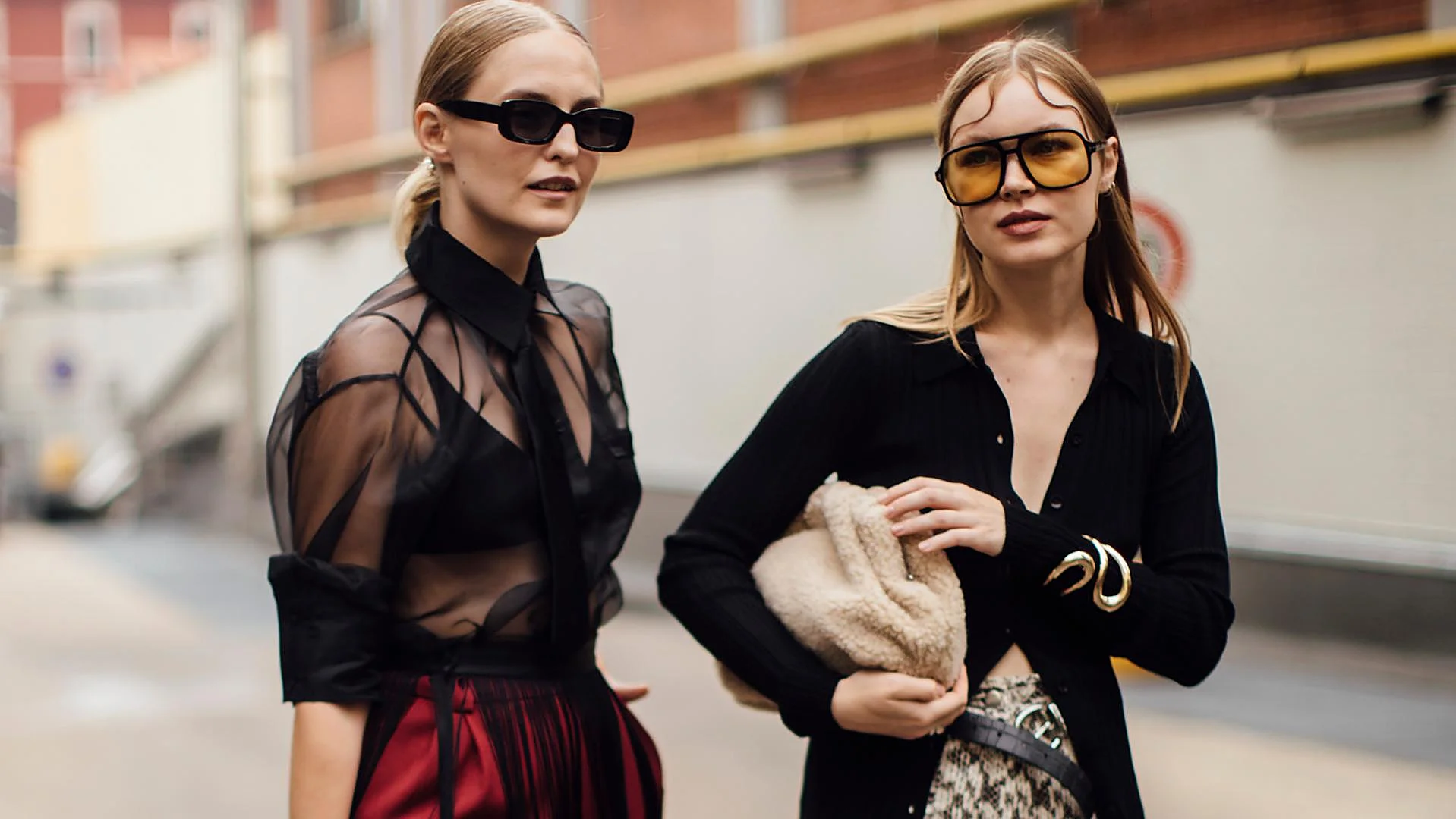 Three Fall Trends Exiting and Entering, According to a Stylist: “It Was Obvious It Would Be a Passing Fad”