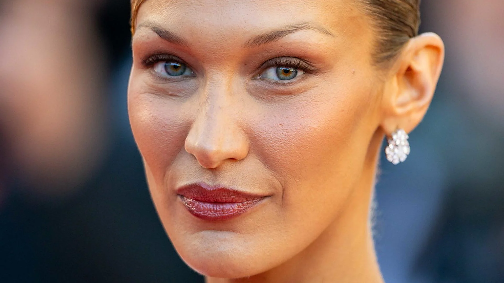 I Tried the New Cloud-Effect Blushes and Here’s Why They Look So Flattering