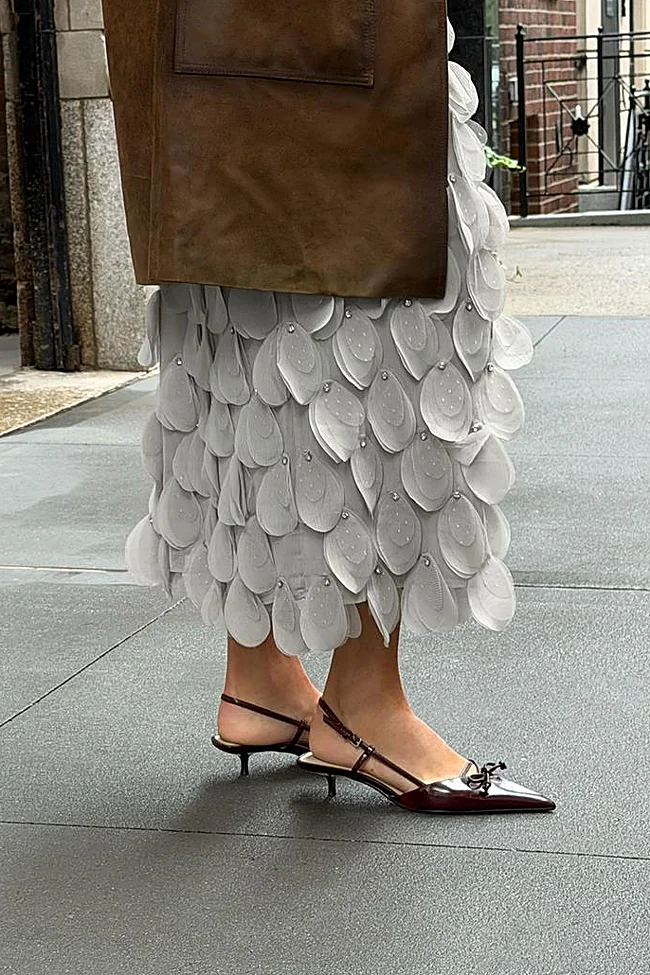 Zapatos destalonados de Zara (29,99 euros)