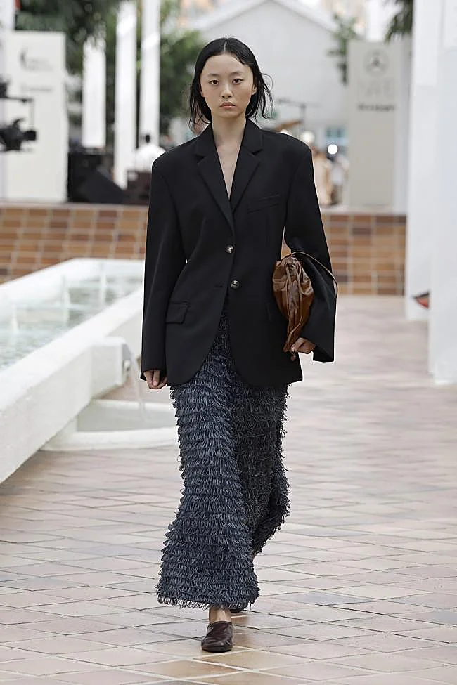Look de Adolfo Domínguez durante Mercedes-Benz Fashion Week Madrid.