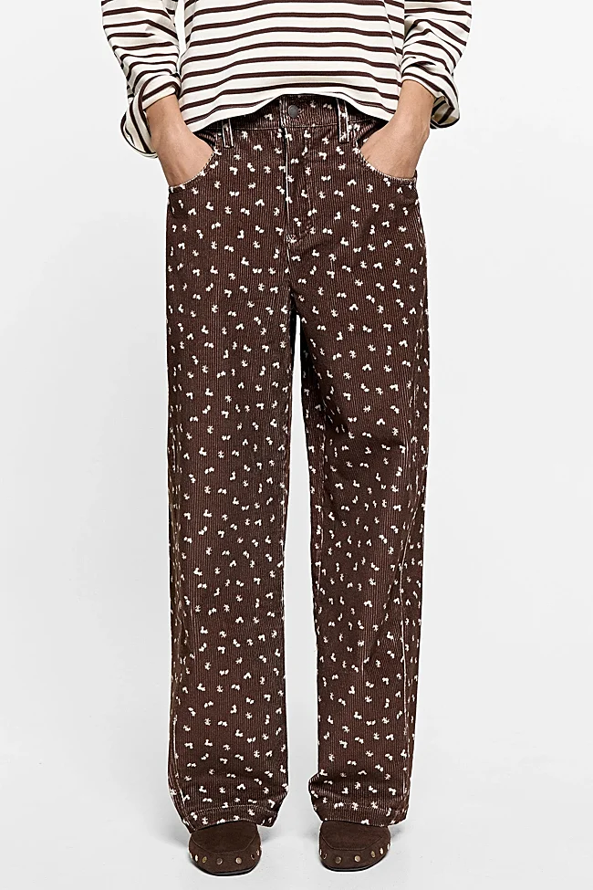 Pantalones estampados de Parfois (49,99 euros)