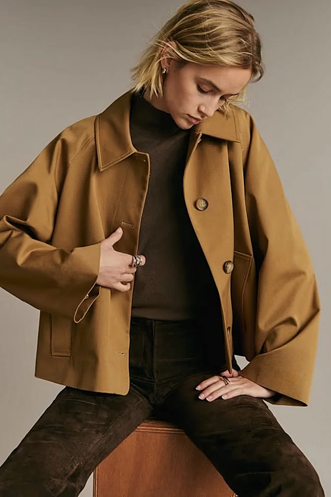 Chaqueta corta de Sézane (235 euros)