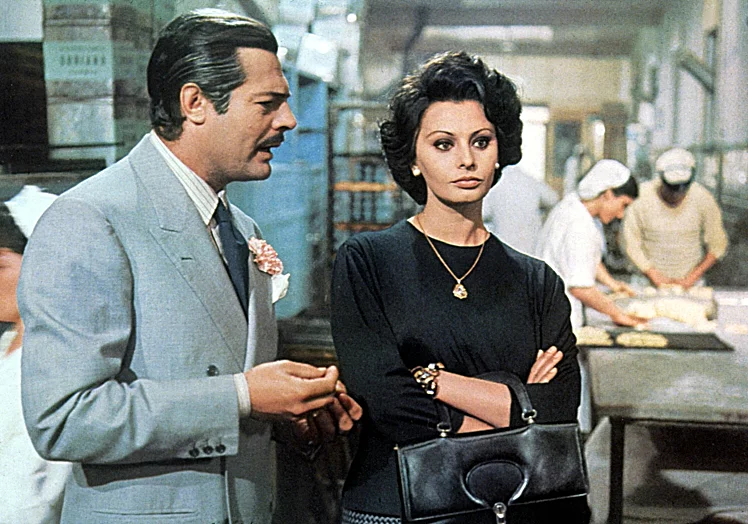 Marcello Mastroianni y Sophia Loren en Matrimonio a la italiana.