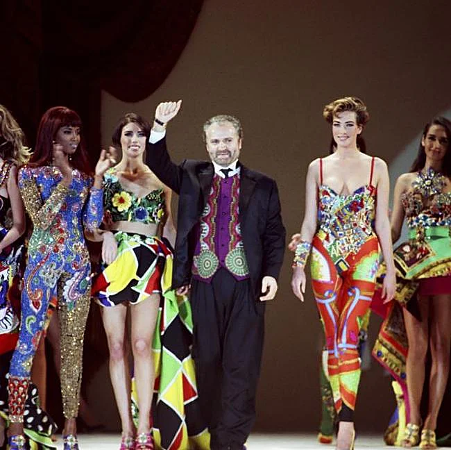 Linda Evangelista, Cindy Crawford, Naomi Campbell y Christy Turlington en el desfile de Versace en 1991.
