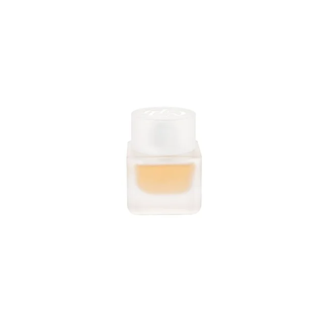 Easy Bake Intense by Huda Beauty.