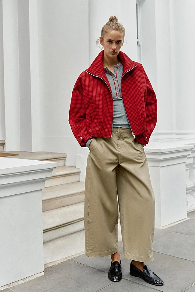 Chaqueta estampada de Zara (39,99 euros)
