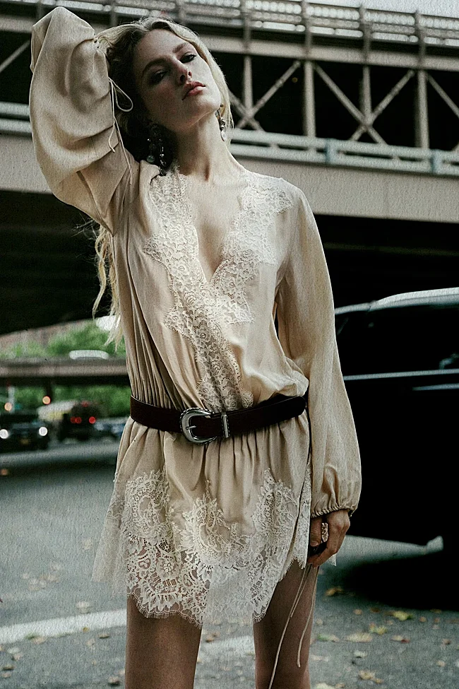 Vestido corto de Mango (99,95 euros)